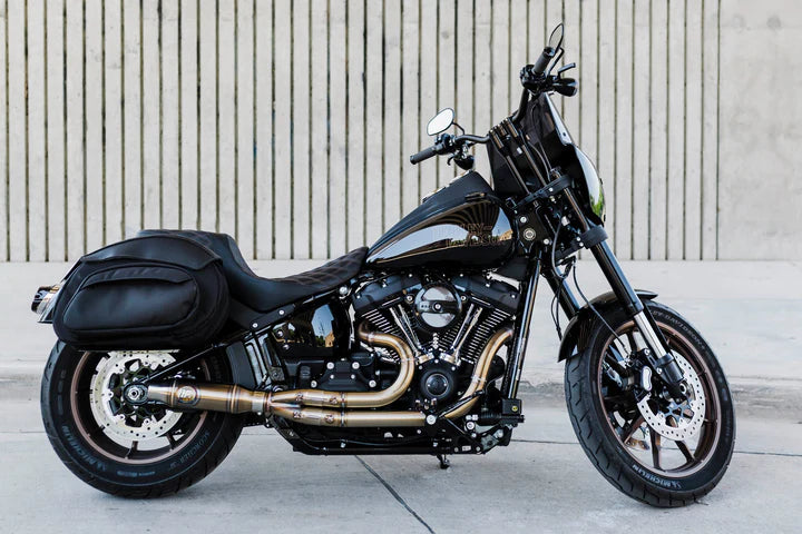 M8 Softail Leather Pros Saddlebags
